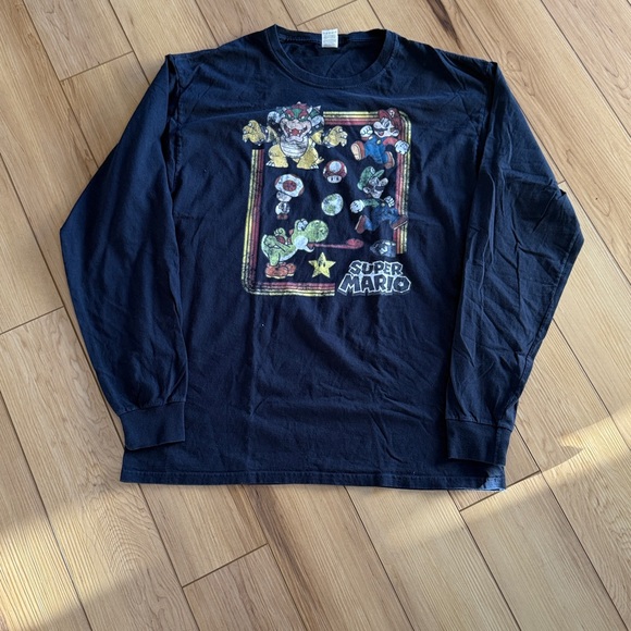 Super Mario Brothers Fruit of the Loom Navy Blue Cotton Shirt - Picture 1 of 5